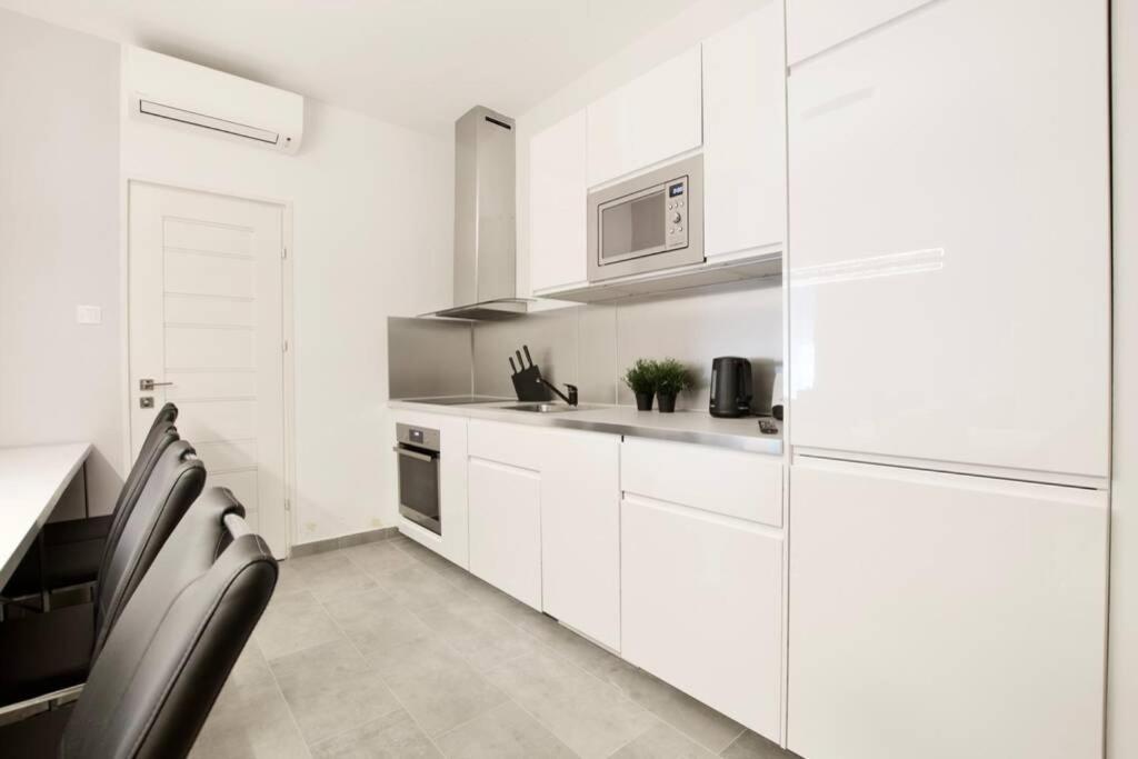 Premium Apartment By Hi5-Vaci Str. 3 Bedroom Βουδαπέστη Εξωτερικό φωτογραφία